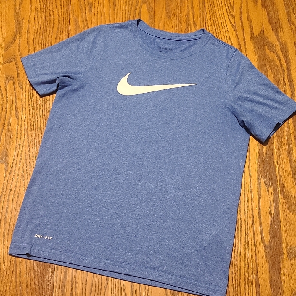 Nike Blue Heather T-Shirt with White Swoosh - Boy's Medium